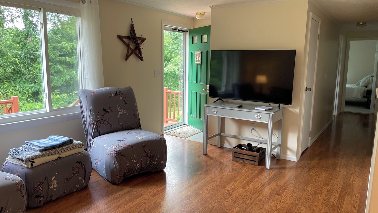 Photo of Livingroom in Town of Copake