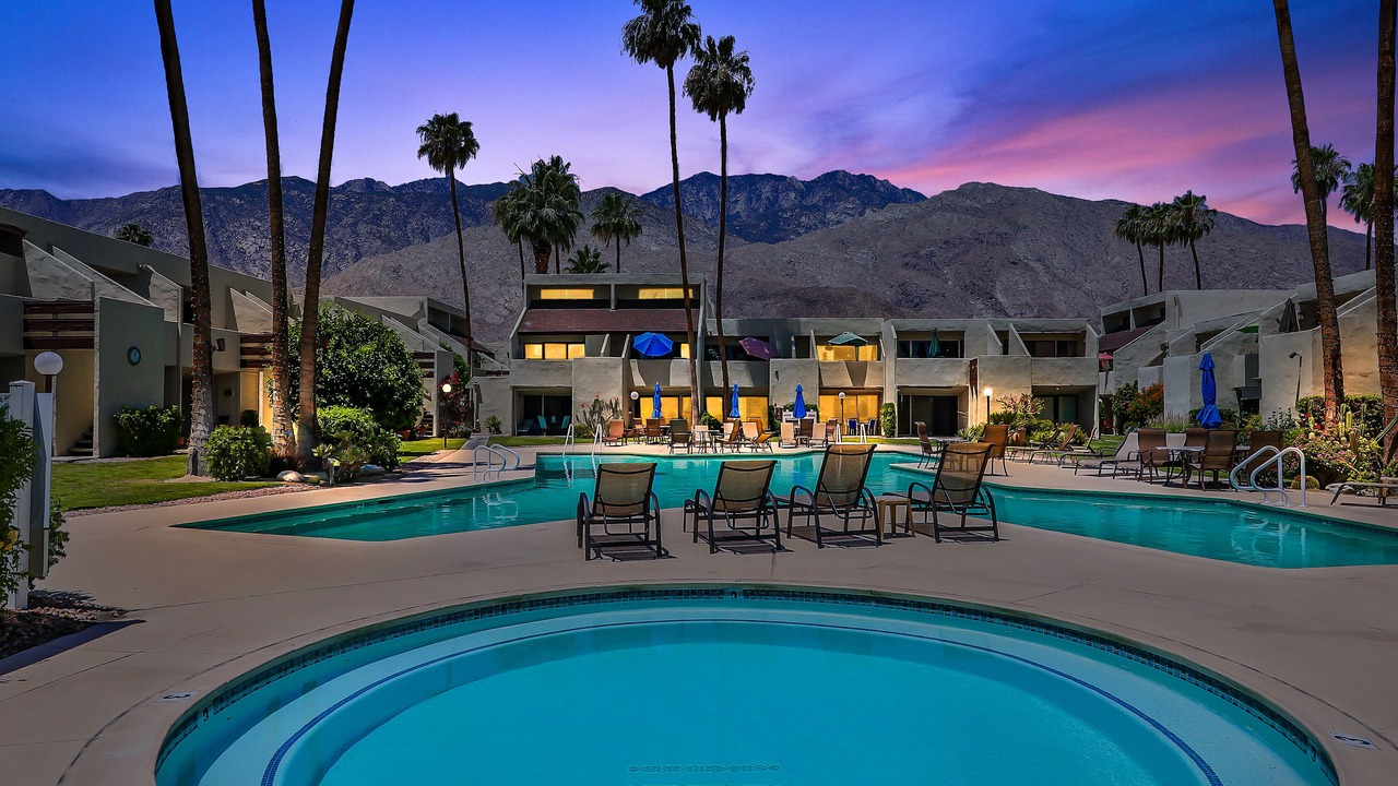 Photo of Outdoor in Twin Palms