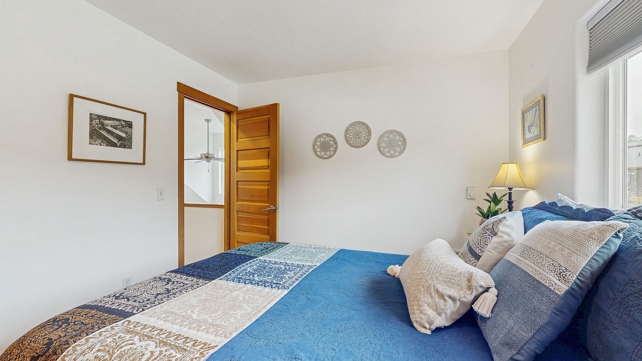 Photo of Bedroom in Rockaway Beach