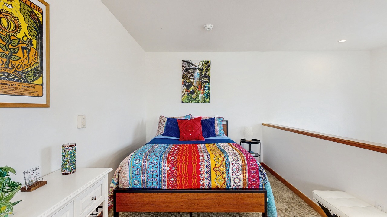 Photo of Bedroom in Rockaway Beach