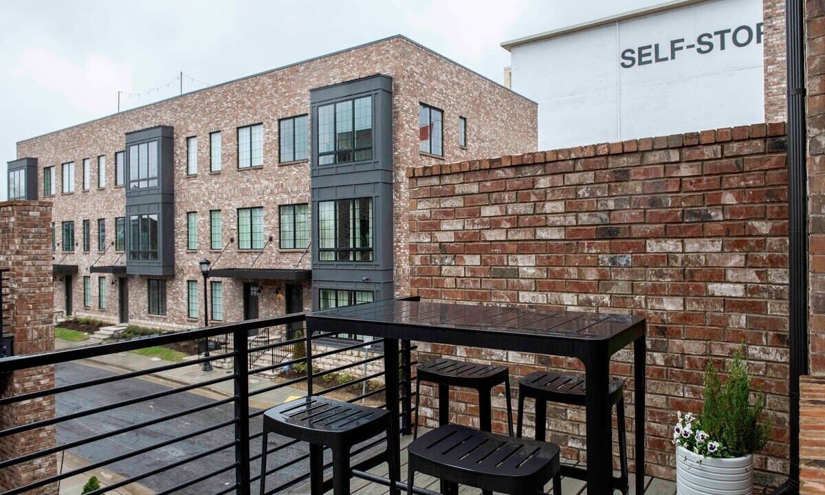 Photo of Patio Balcony in Castleberry Hill
