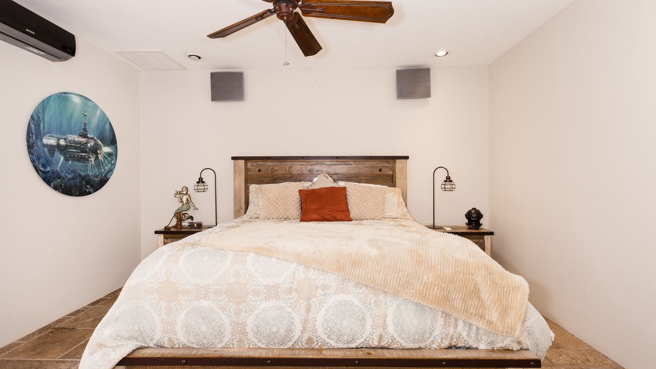 Photo of Bedroom in Sandy Beach