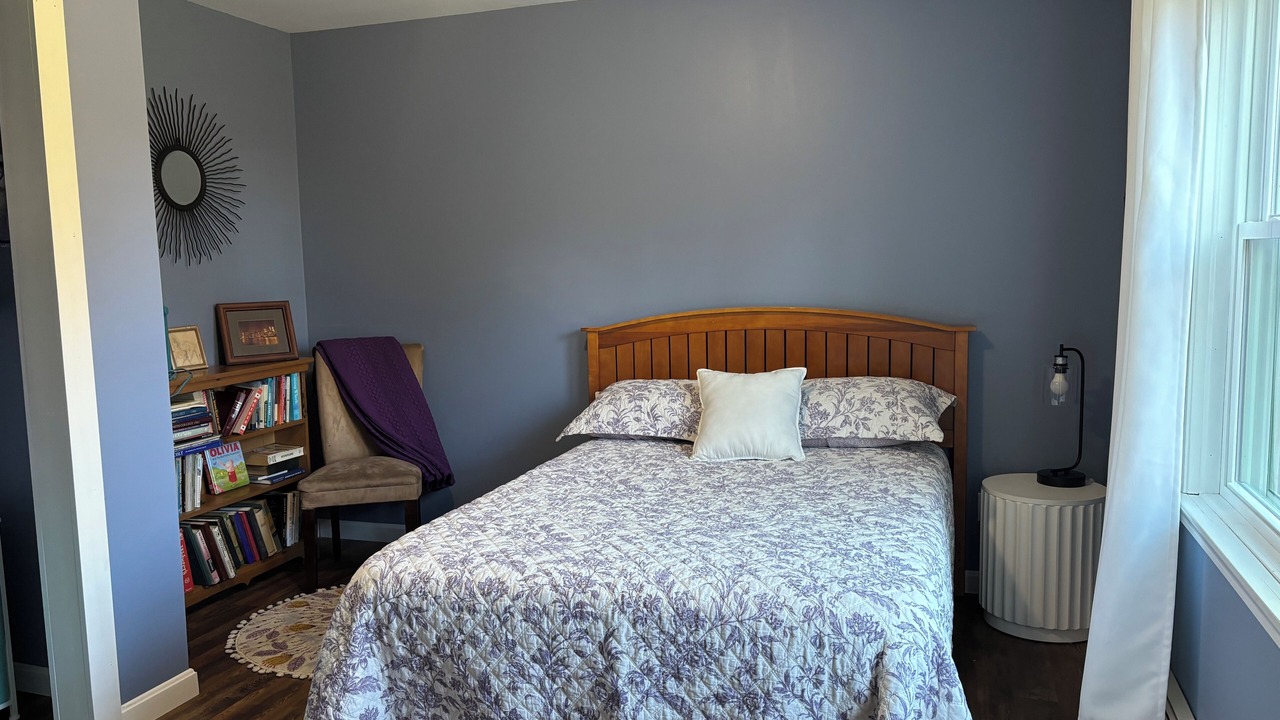 Photo of Bedroom in Mid-Coast and Islands