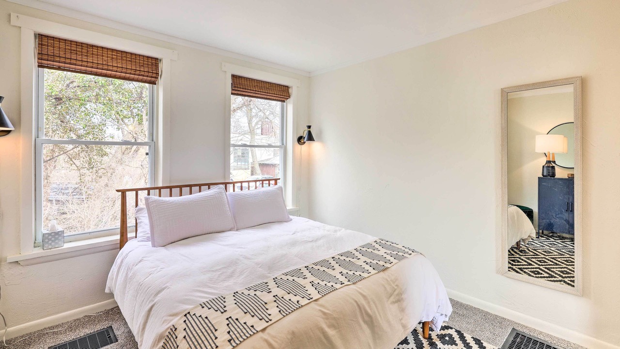 Photo of Bedroom in Northside