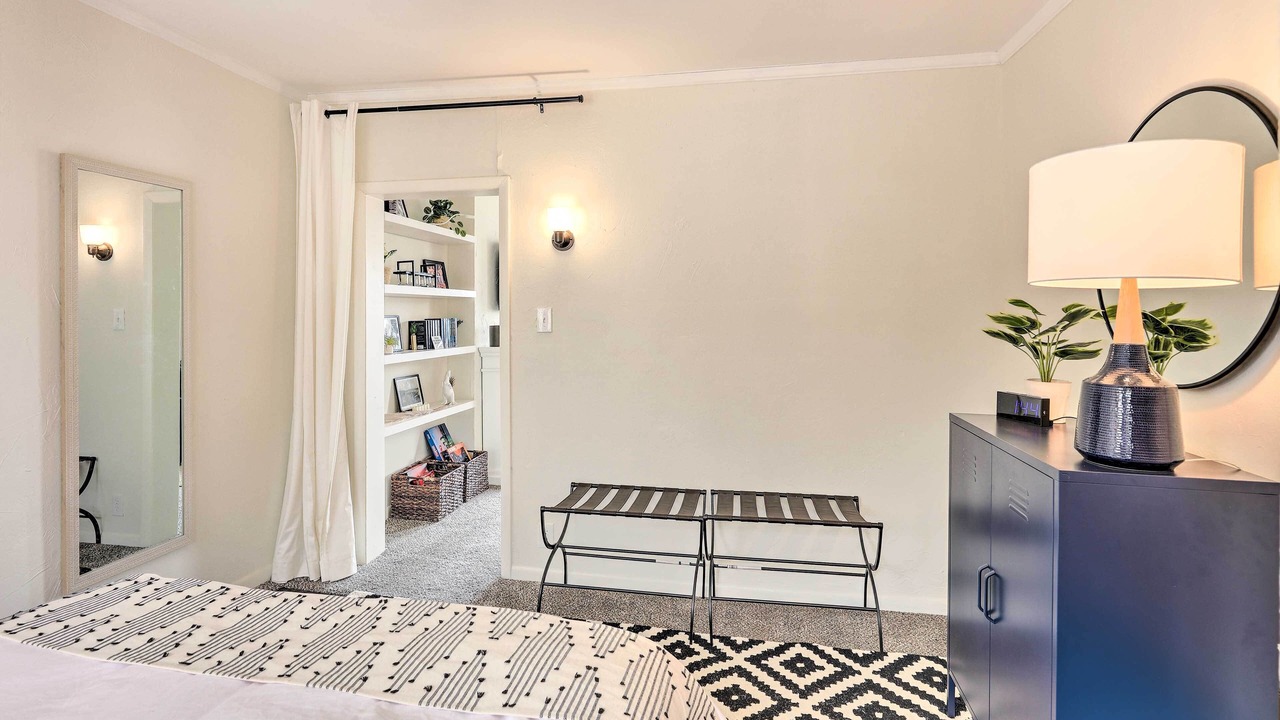 Photo of Bedroom in Northside