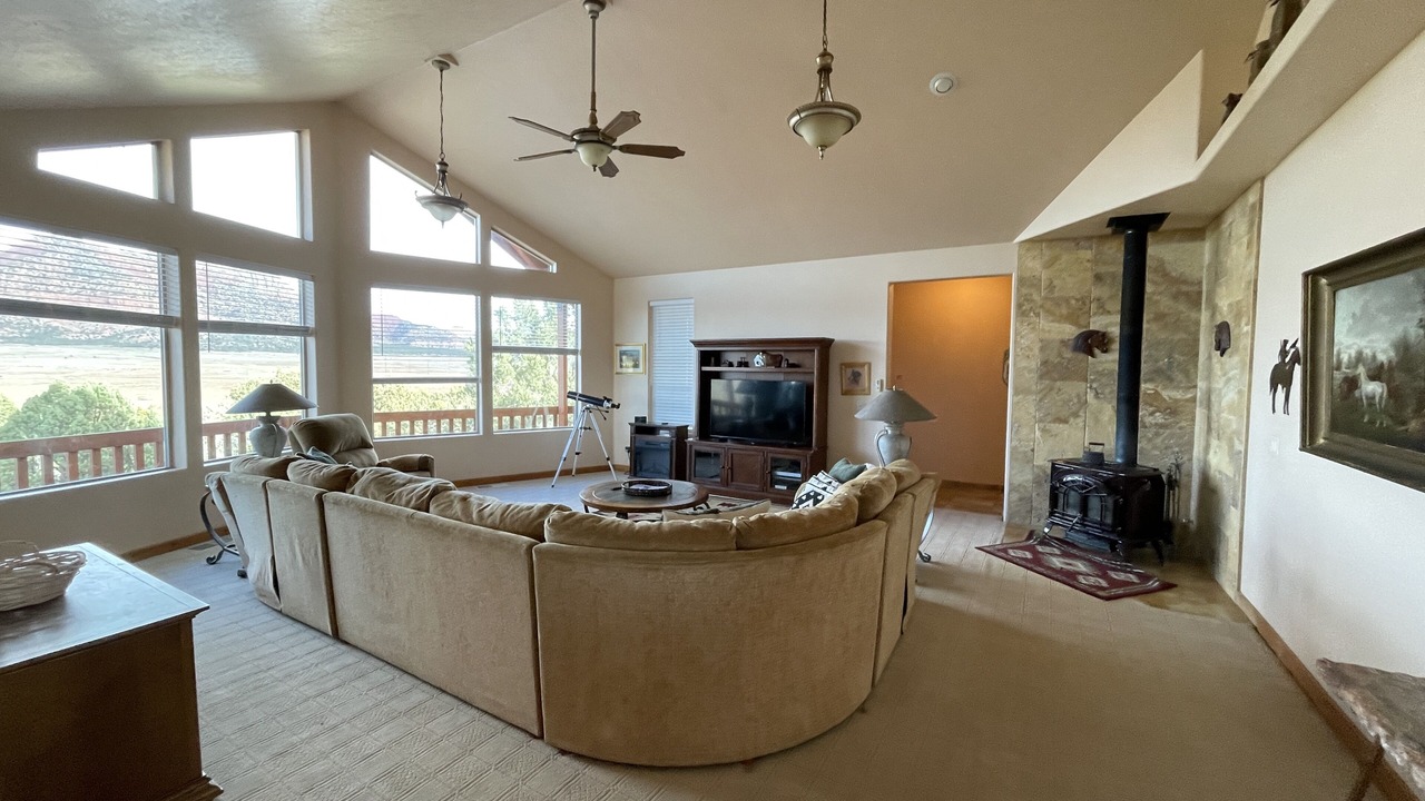 Photo of Livingroom in Apple Valley
