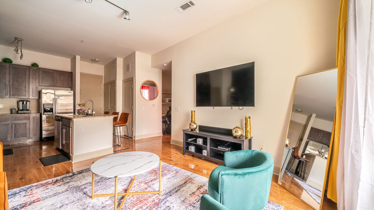 Photo of Livingroom in Astrodome