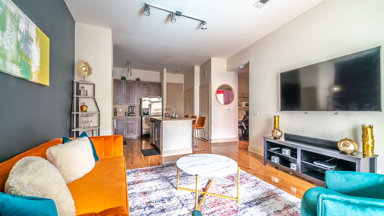Photo of Livingroom in Astrodome