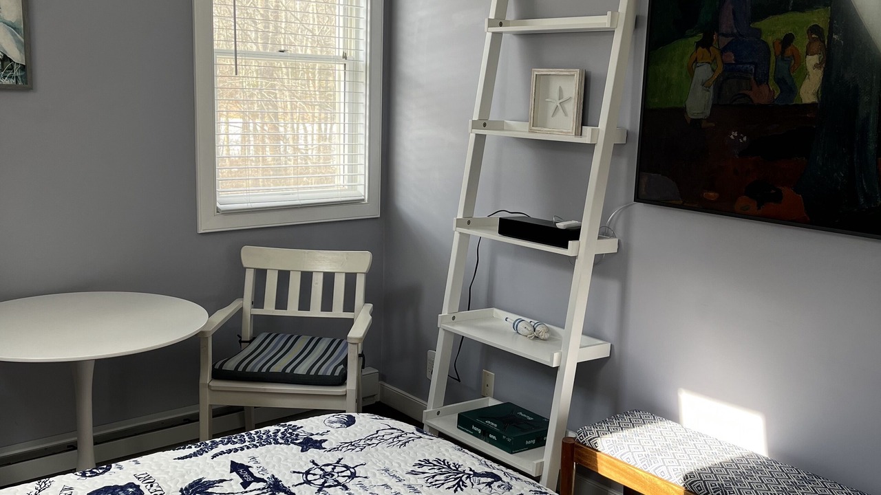 Photo of Bedroom in Glen Cove
