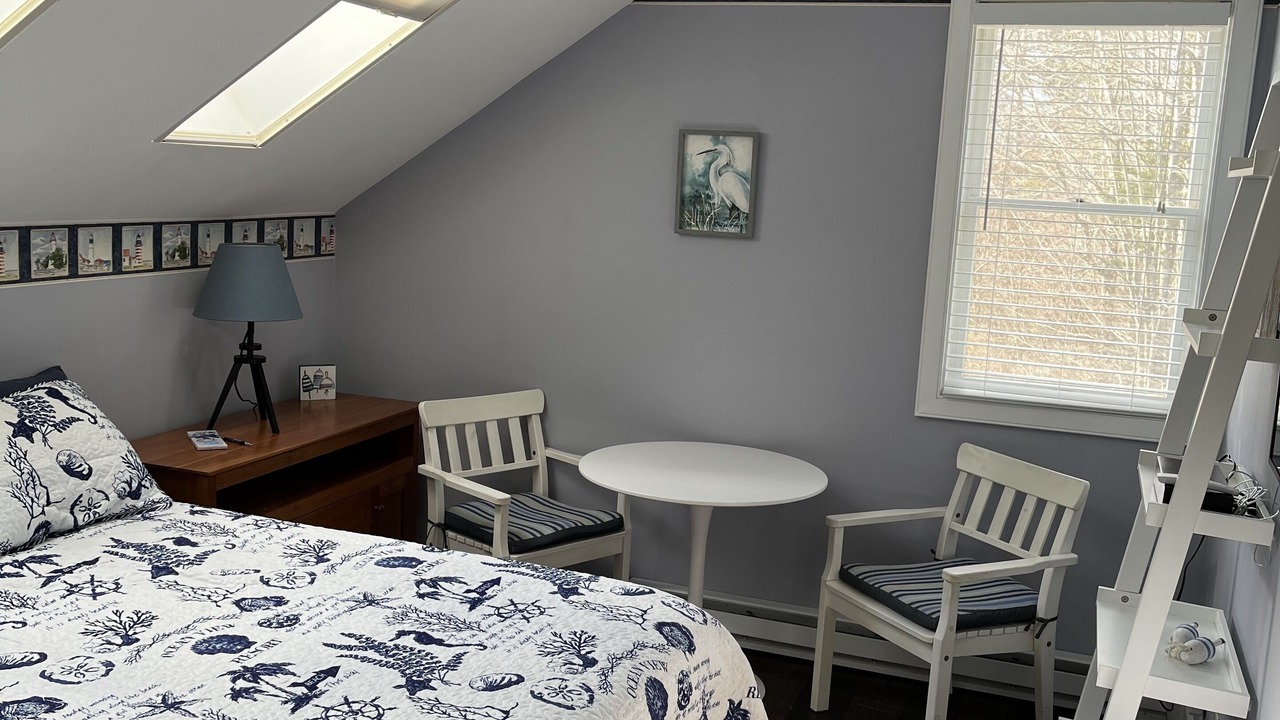 Photo of Bedroom in Glen Cove