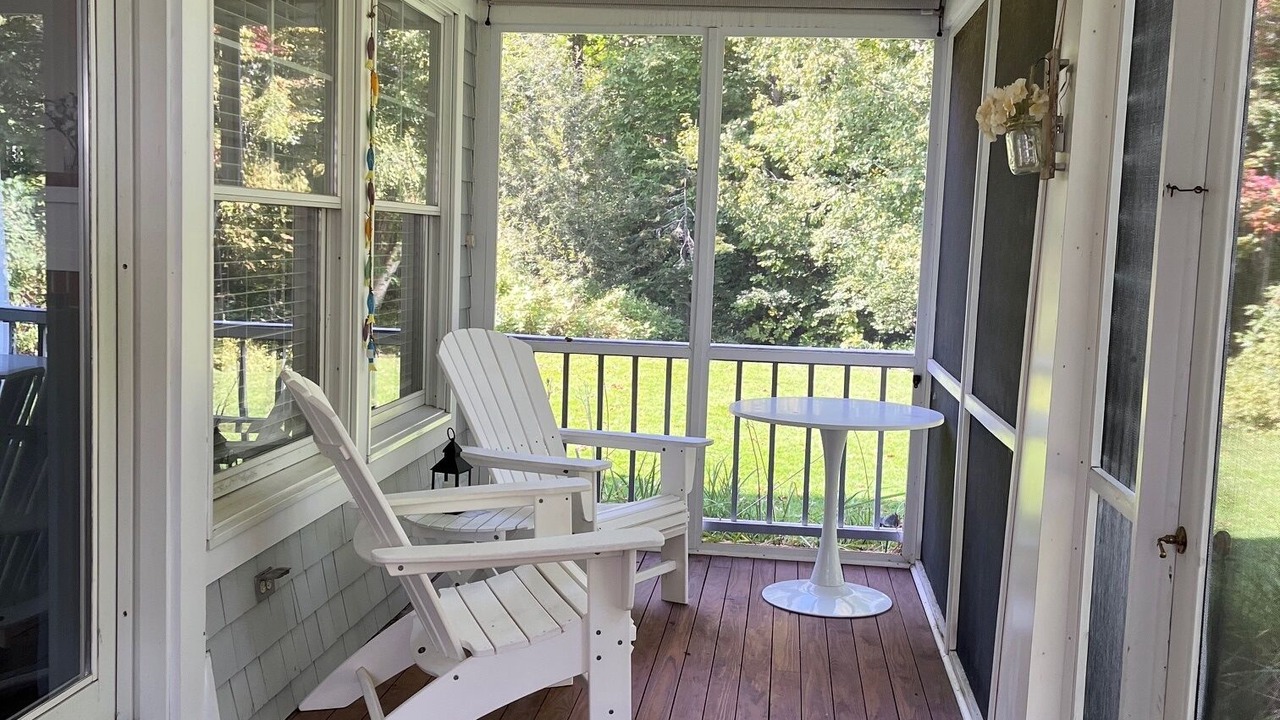 Photo of Patio Balcony in Glen Cove