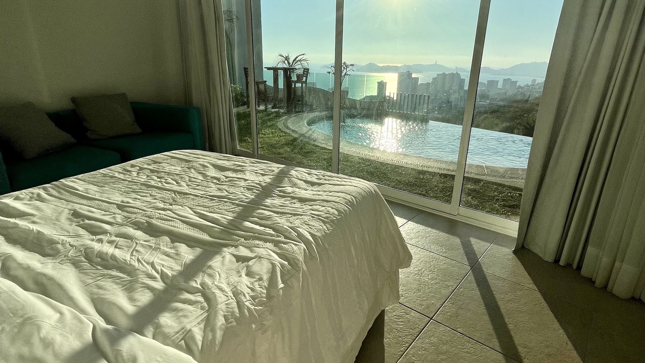 Photo of Bedroom in Lomas de Costa Azul