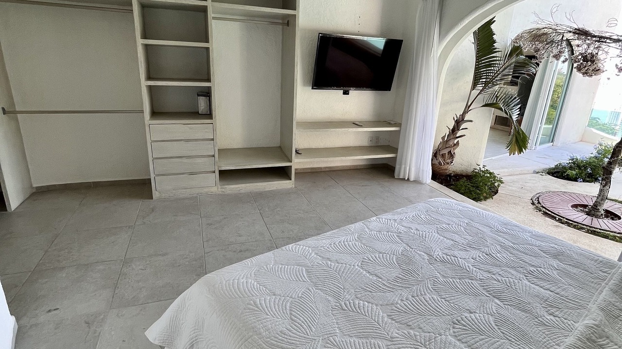 Photo of Bedroom in Lomas de Costa Azul