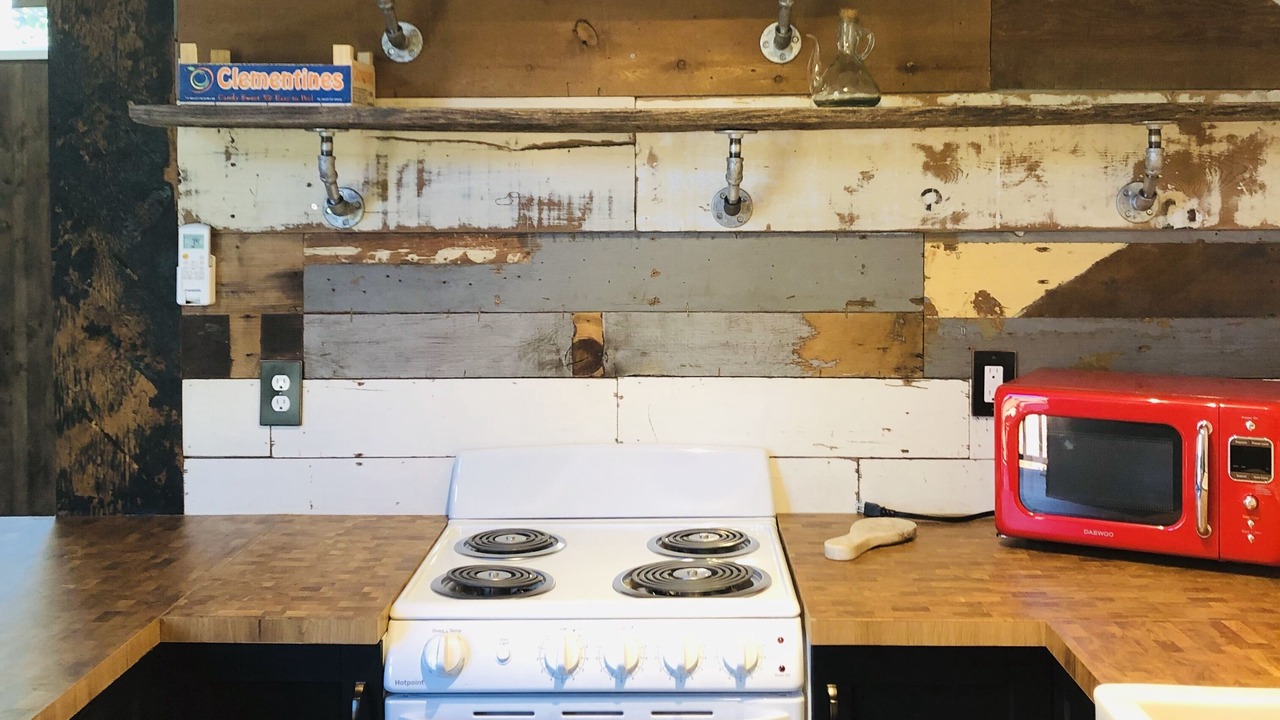 Photo of Kitchen in East Central
