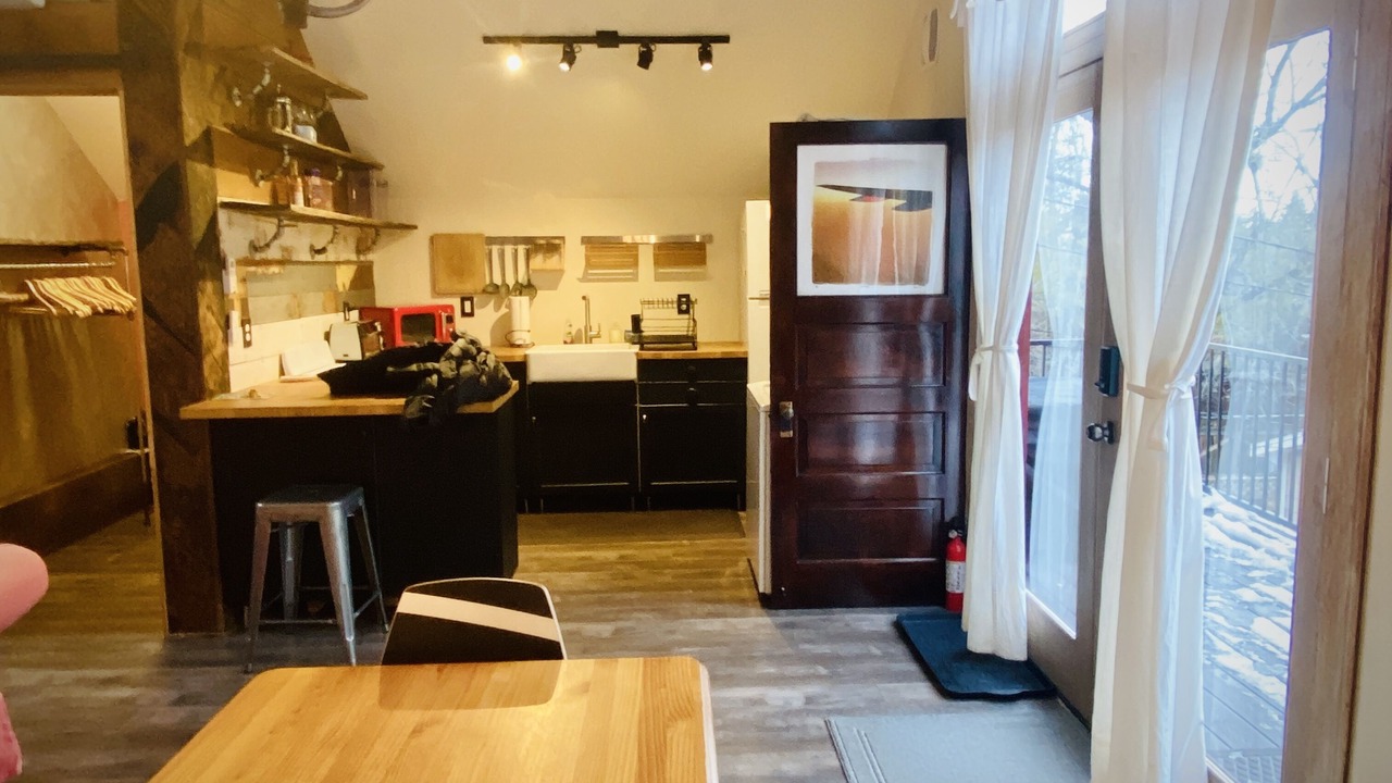 Photo of Kitchen in East Central