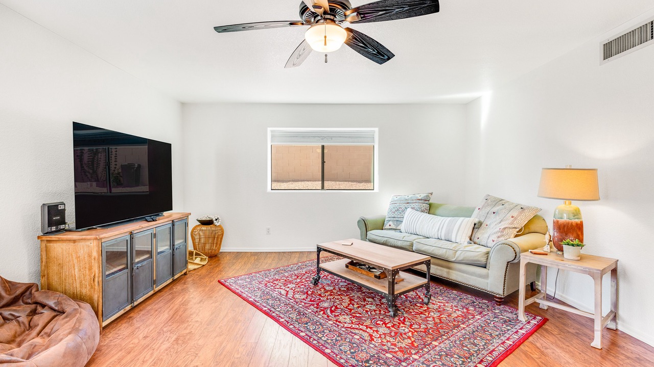 Photo of Livingroom in Oro Valley