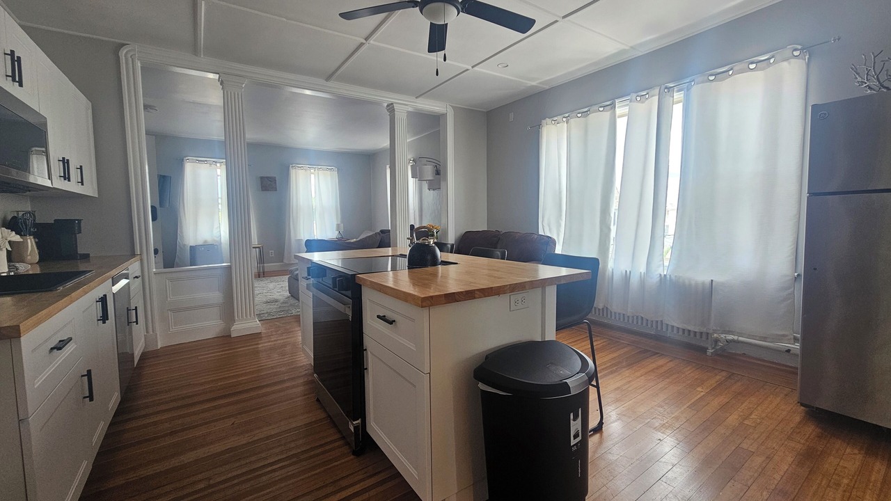 Photo of Kitchen in Yachting Village