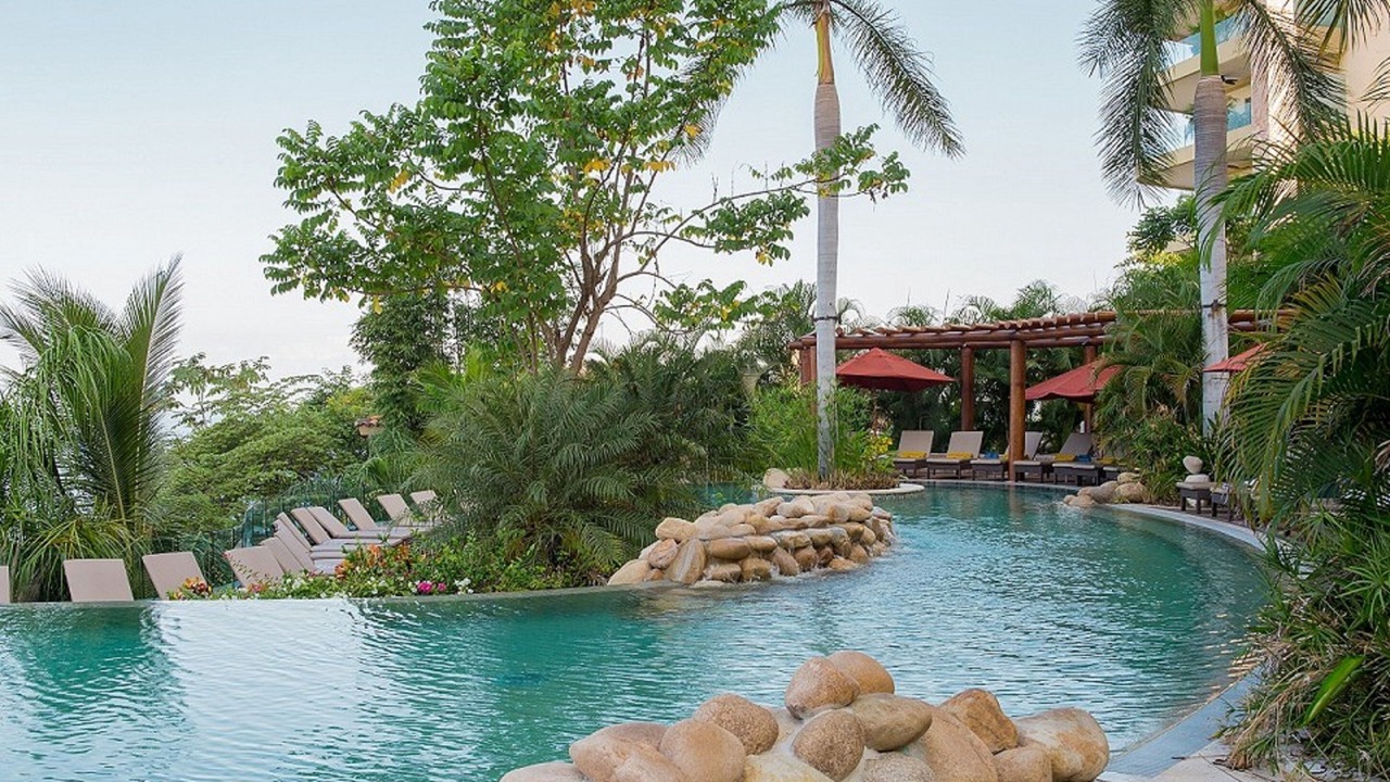 Photo of Outdoor in South Shore Hotel Area
