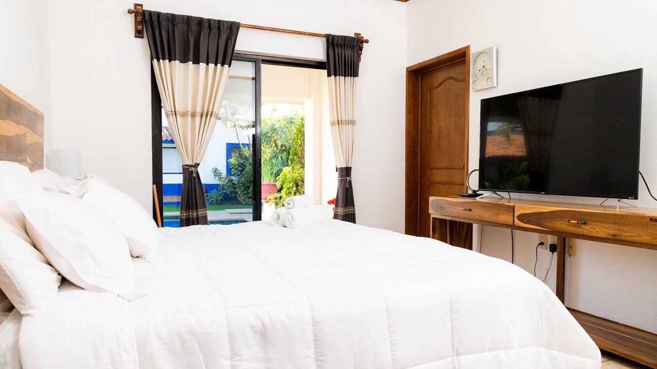 Photo of Bedroom in San Lorenzo Cacaotepec