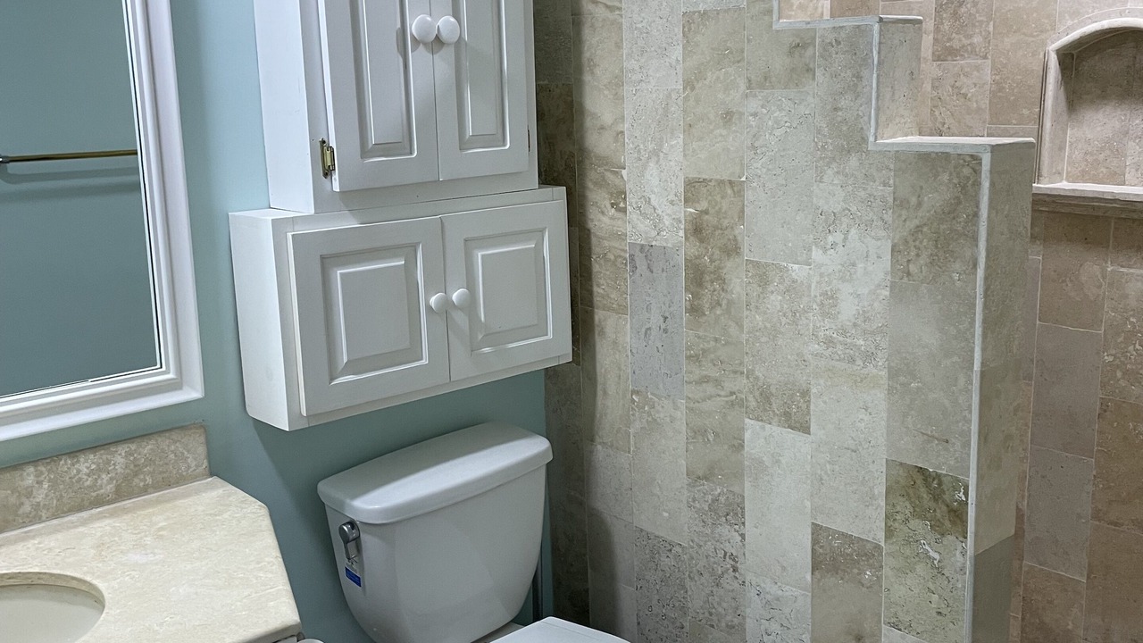 Photo of Bathroom in Sandy Beach