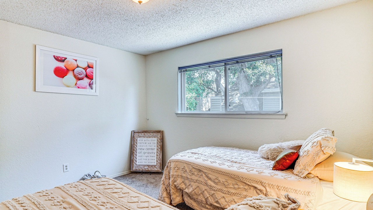 Photo of Bedroom in West Arlington