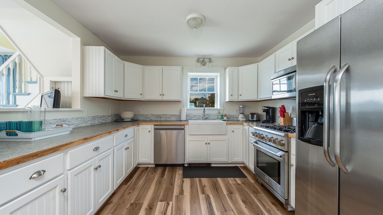 Photo of Kitchen in Mid-Coast and Islands