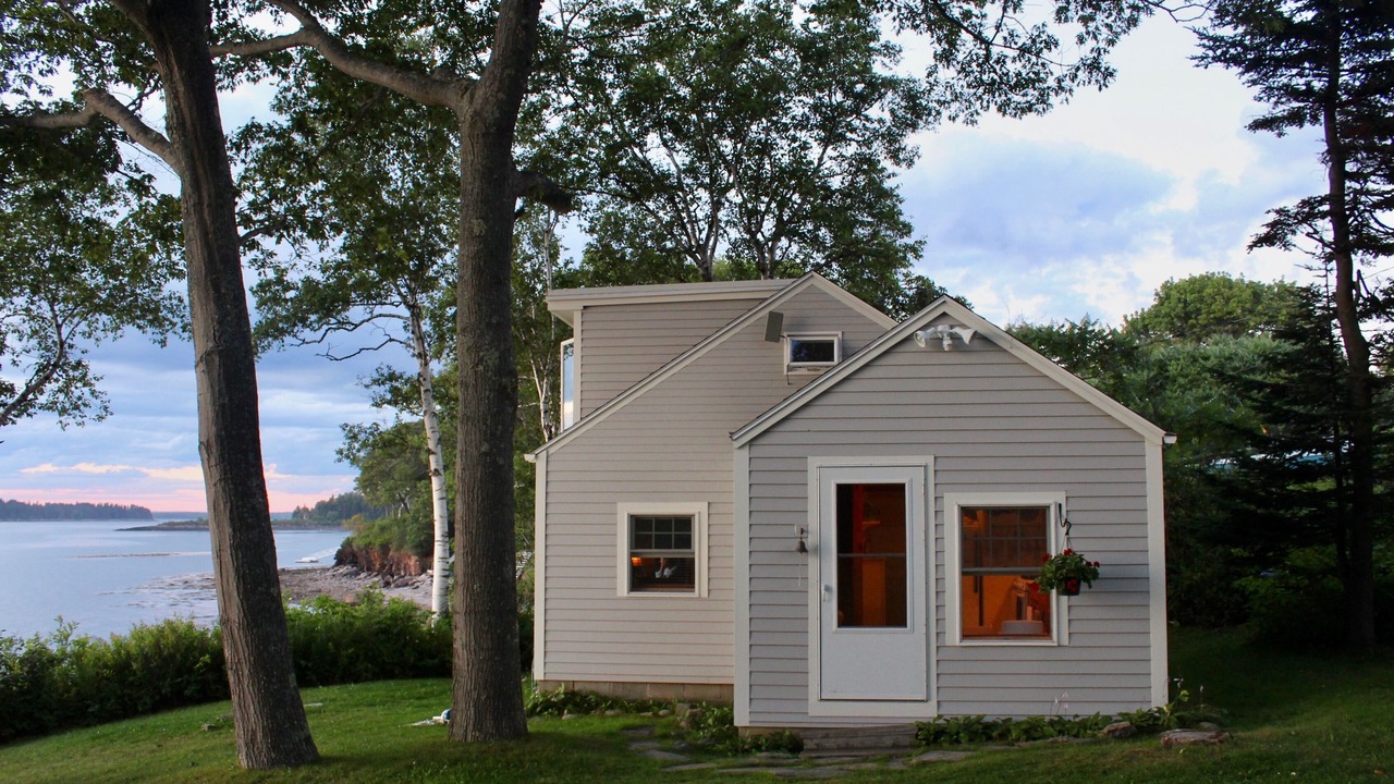 Photo of Others in Mid-Coast and Islands