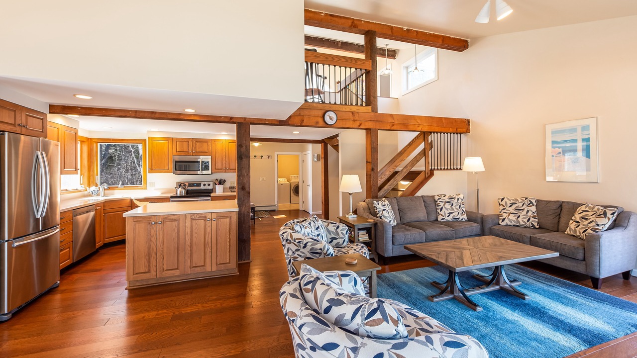 Photo of Livingroom in Harpswell