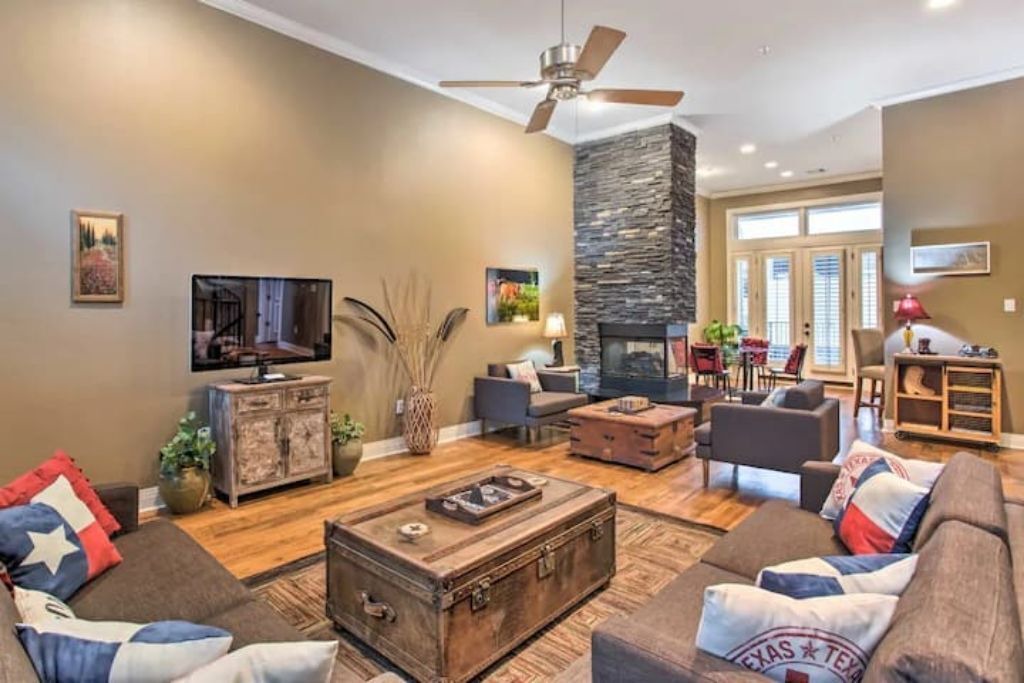 Photo of Bedroom in Addison