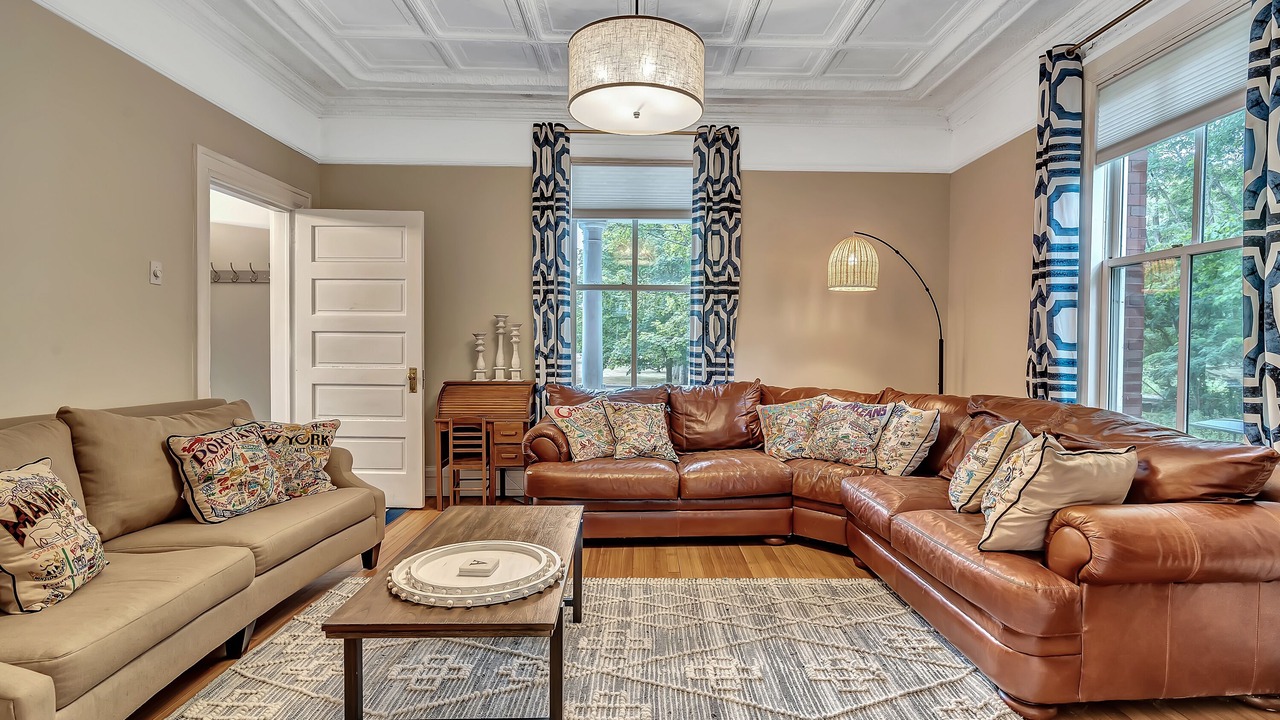 Photo of Livingroom in Portland