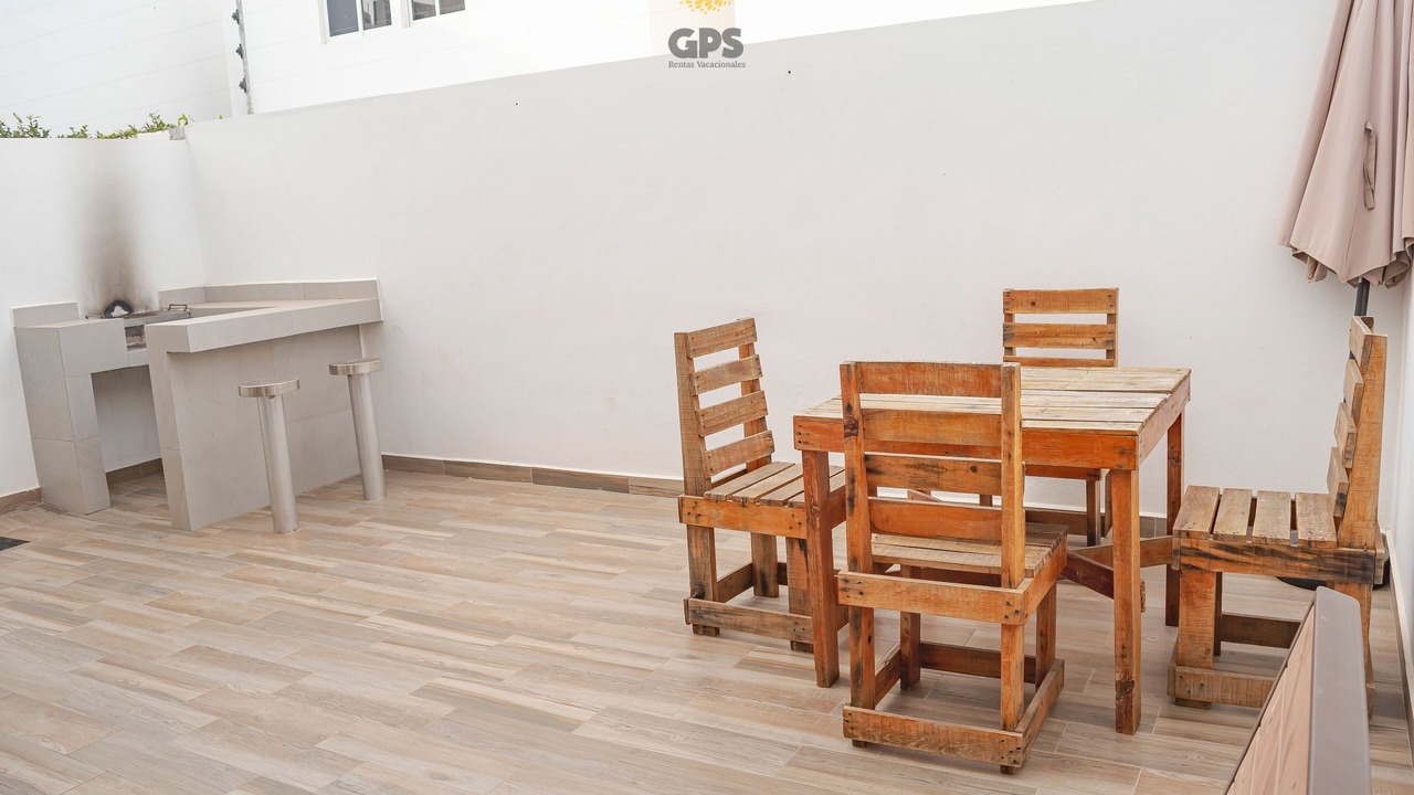 Photo of Patio Balcony in Cerritos
