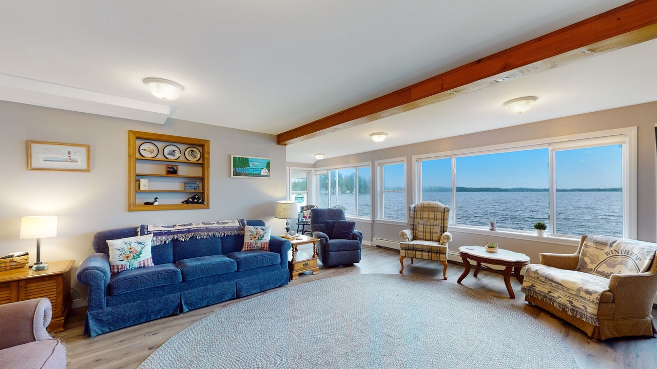 Photo of Livingroom in Winthrop