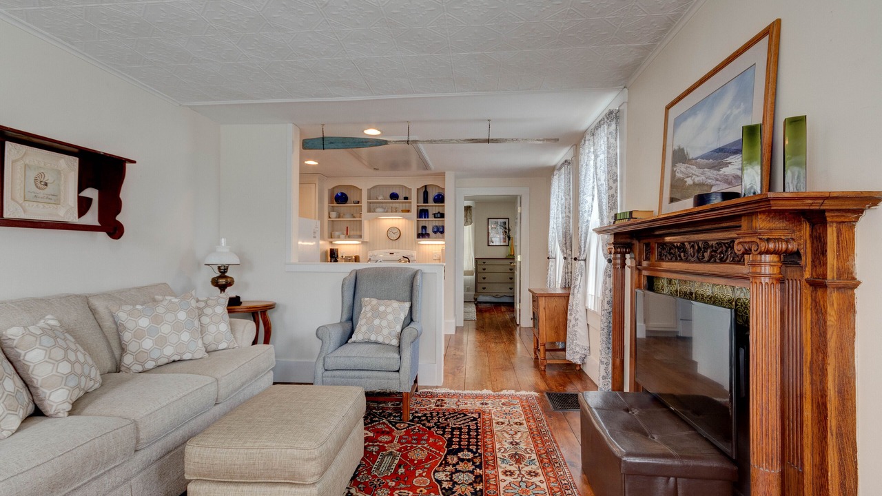 Photo of Livingroom in Eastport