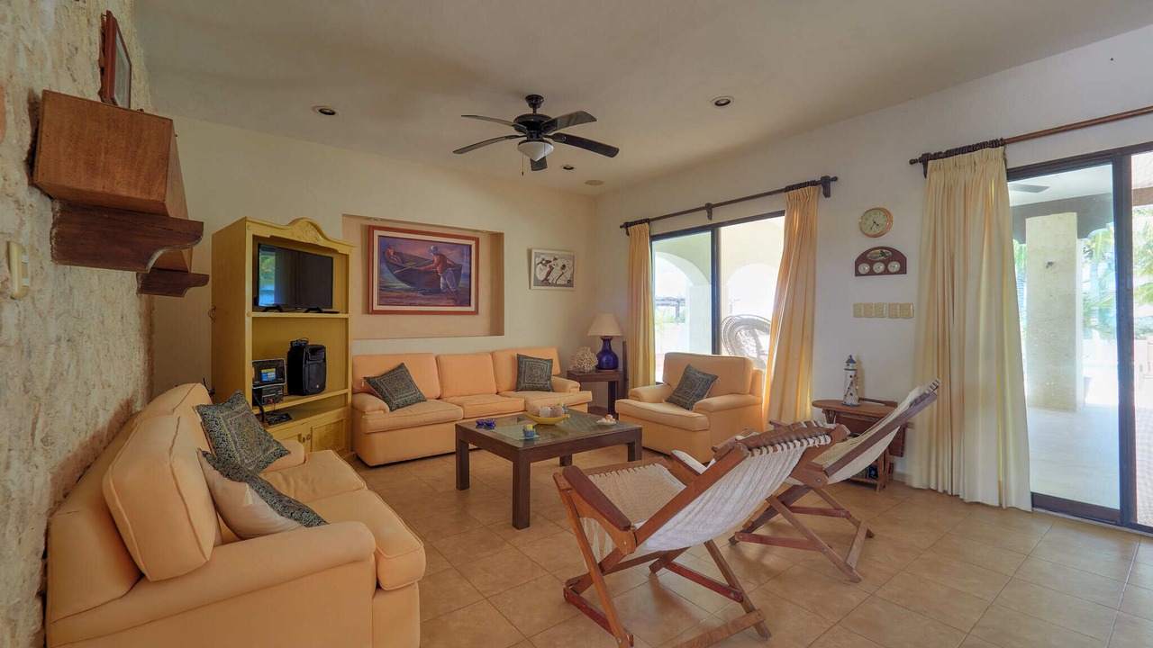 Photo of Livingroom in Chicxulub Puerto