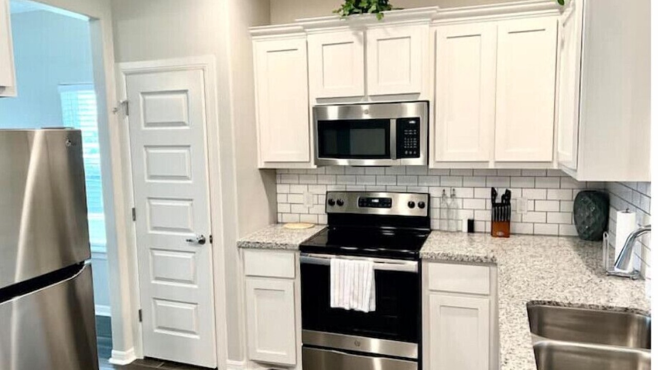 Photo of Kitchen in Edinburg