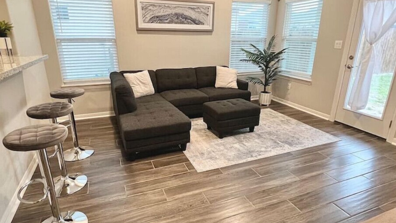Photo of Livingroom in Edinburg
