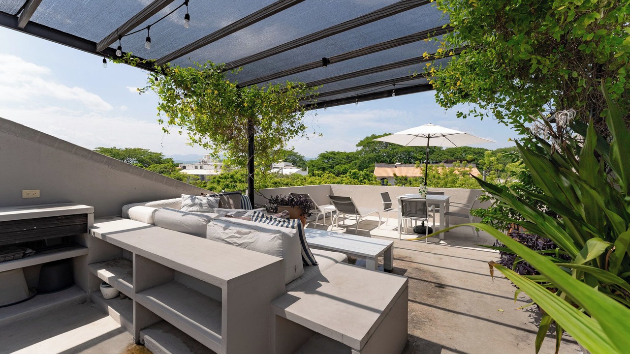 Photo of Patio Balcony in R