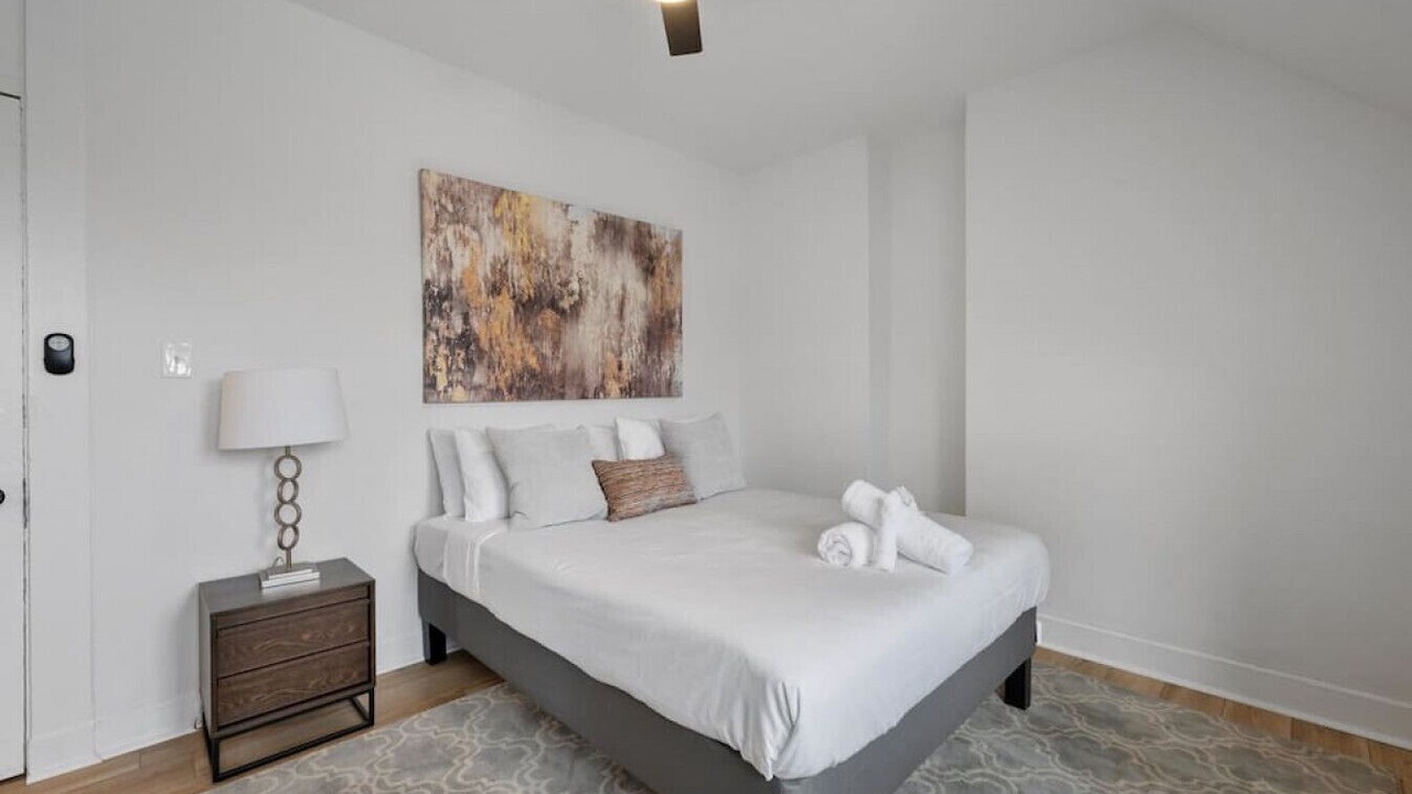 Photo of Bedroom in Mount Auburn