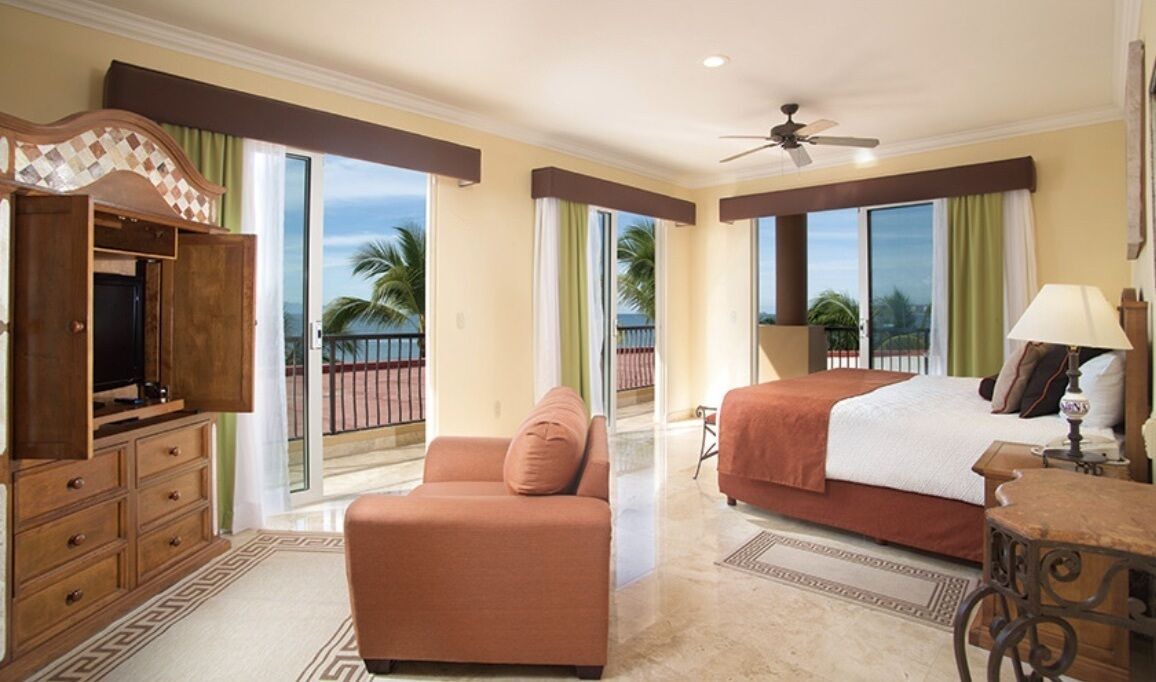 Photo of Bedroom in Flamingos