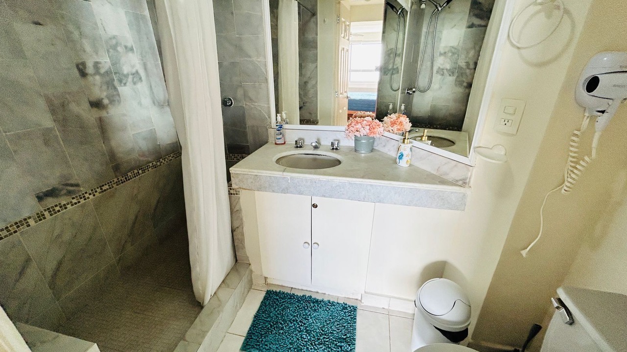 Photo of Bathroom in Quintas del Mar