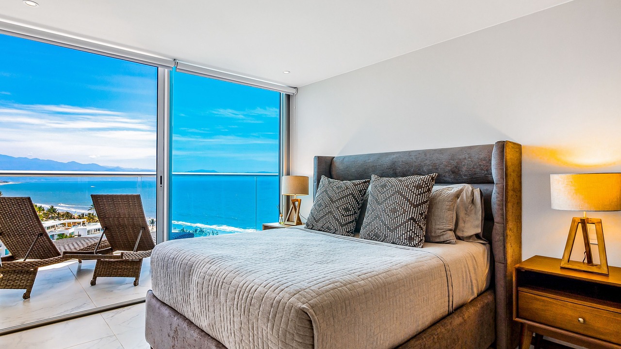 Photo of Bedroom in Flamingos
