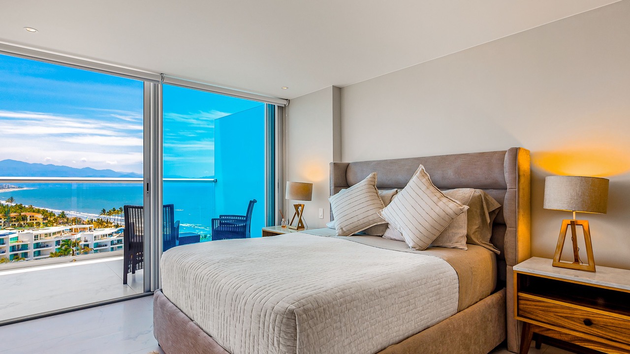 Photo of Bedroom in Flamingos