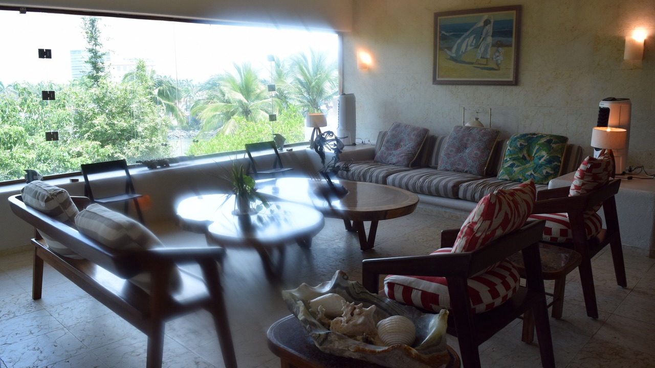 Photo of Livingroom in Ixtapa