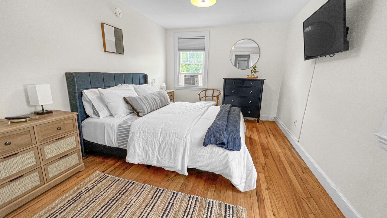 Photo of Bedroom in Loveitts Field