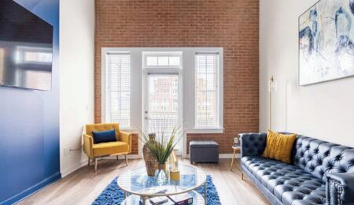 Photo of Livingroom in Atlantic Station Area