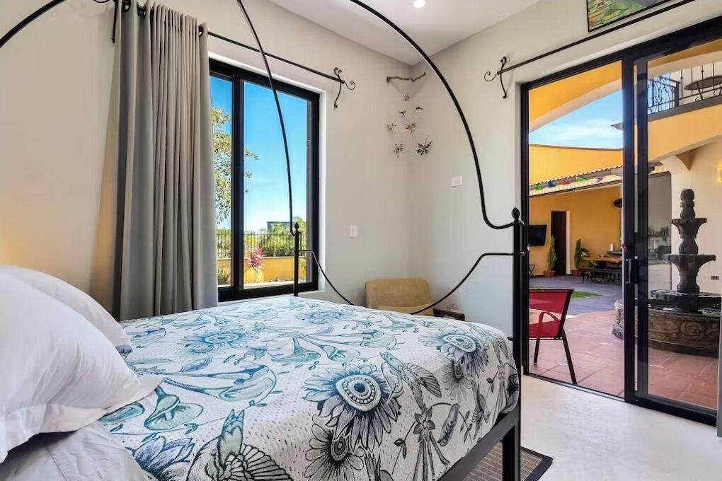 Photo of Bedroom in Flamingos