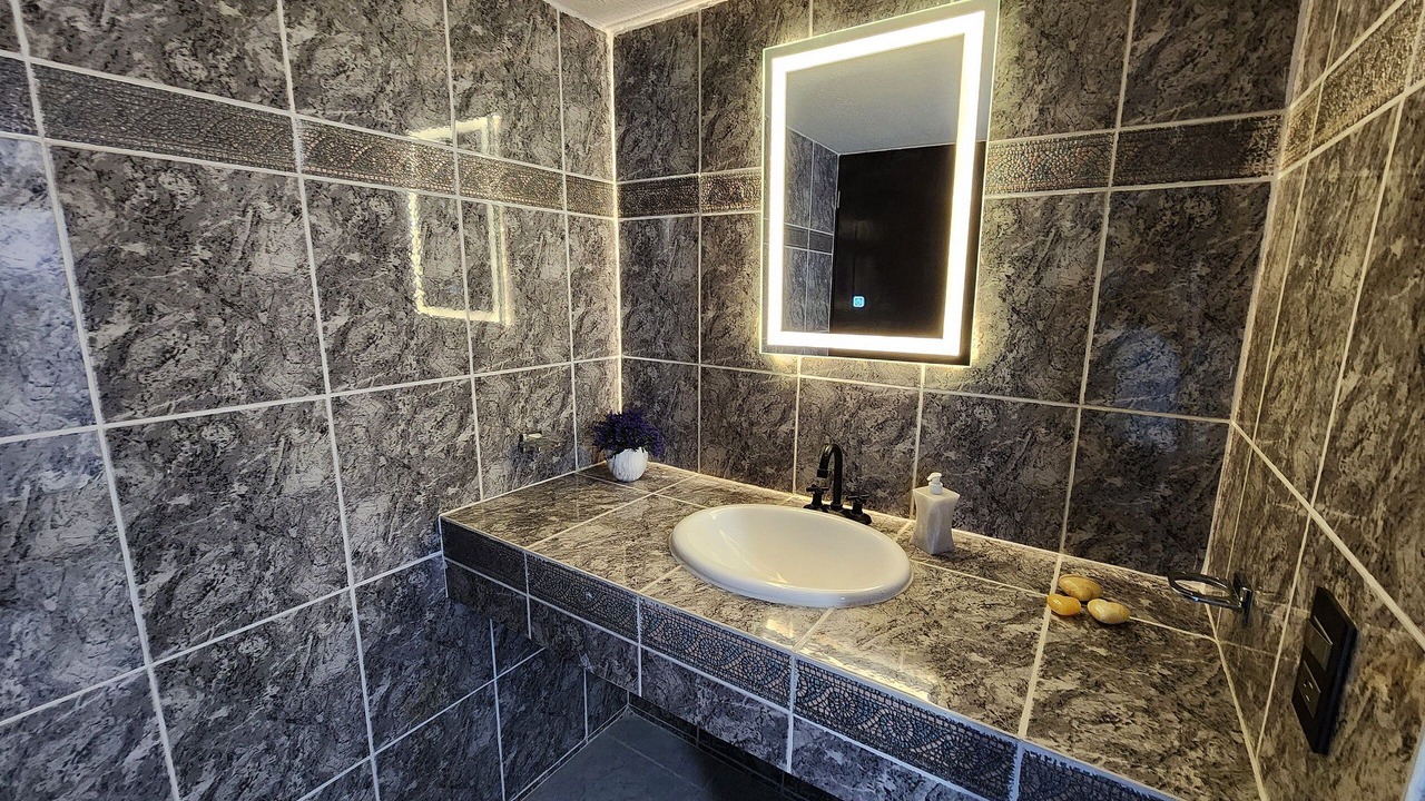 Photo of Bathroom in Lomas de Costa Azul
