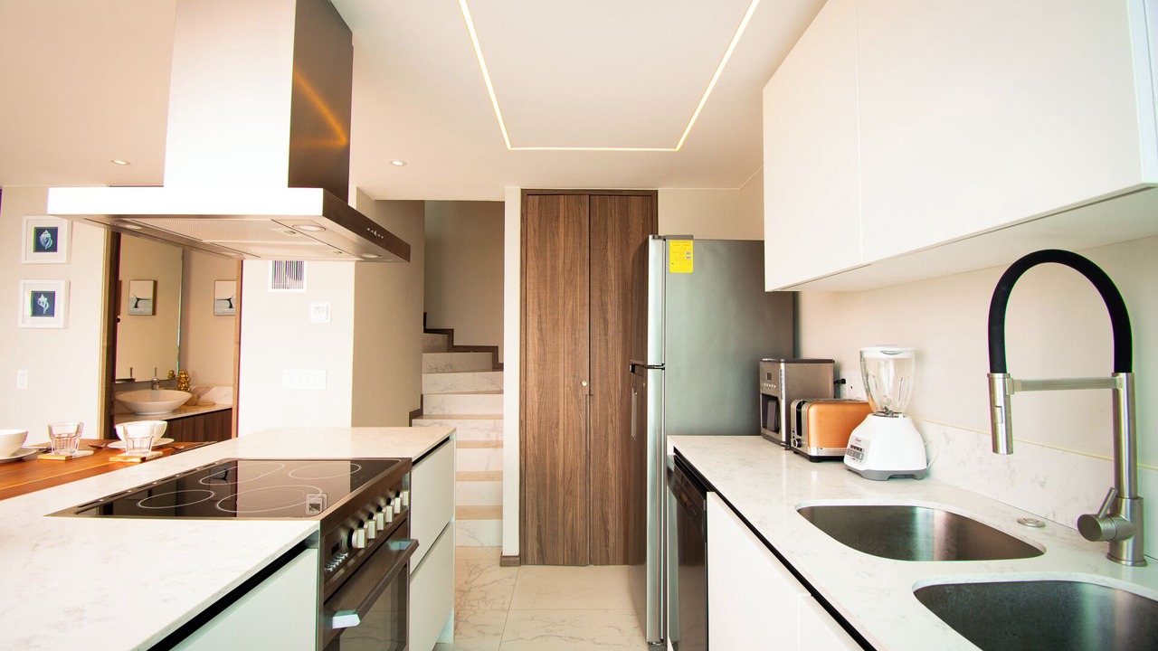 Photo of Kitchen in Flamingos