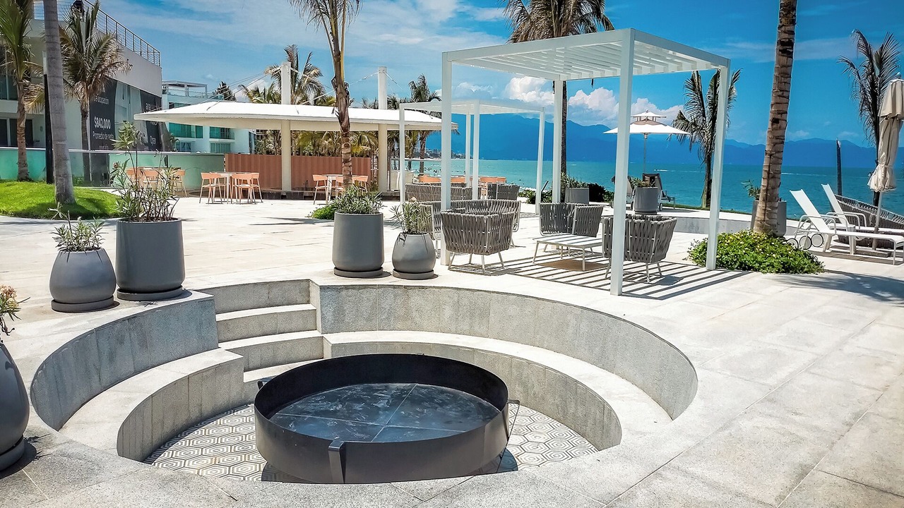 Photo of Outdoor in Flamingos