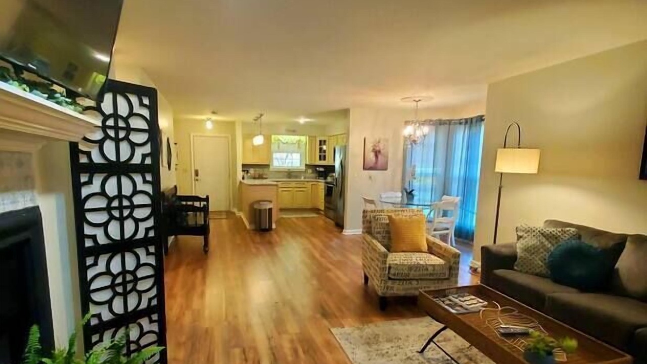 Photo of Livingroom in Trailwood